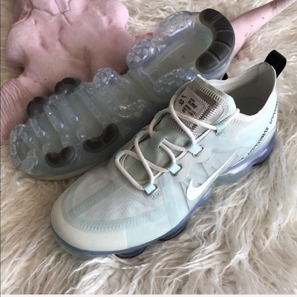 NWT Nike Air Vapormax - Picture 7 of 7